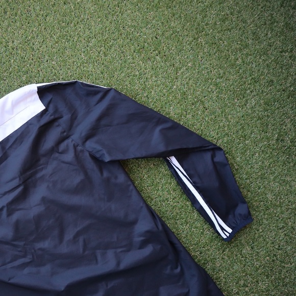 Adidas Windbreaker - Picture 7 of 8